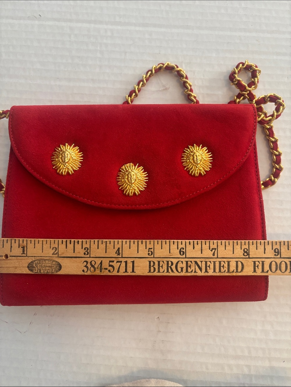 LAURENT MERCADAL PARIS RED SUEDE WITH THREE GOLD MEDALLION DESIGN CHAIN VINTAGE* - Picture 8 of 9